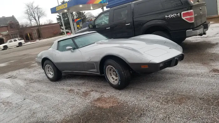 Jacks Service Center 2