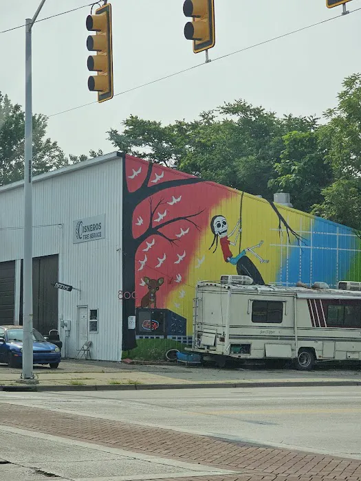 Cisneros Tire Service 5