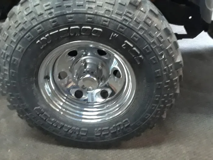 R & D Auto Services 3
