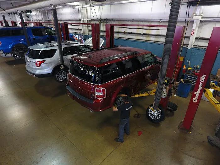 Brondes Ford Toledo Service 7
