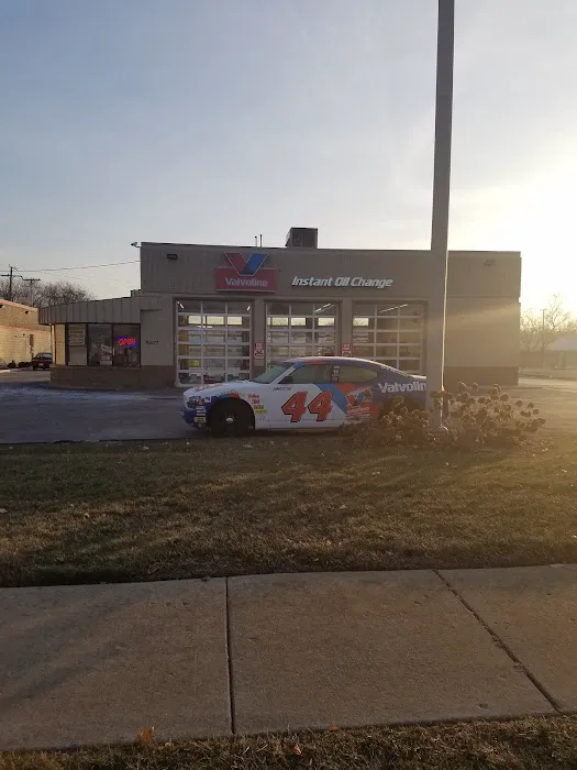 Valvoline Instant Oil Change 6