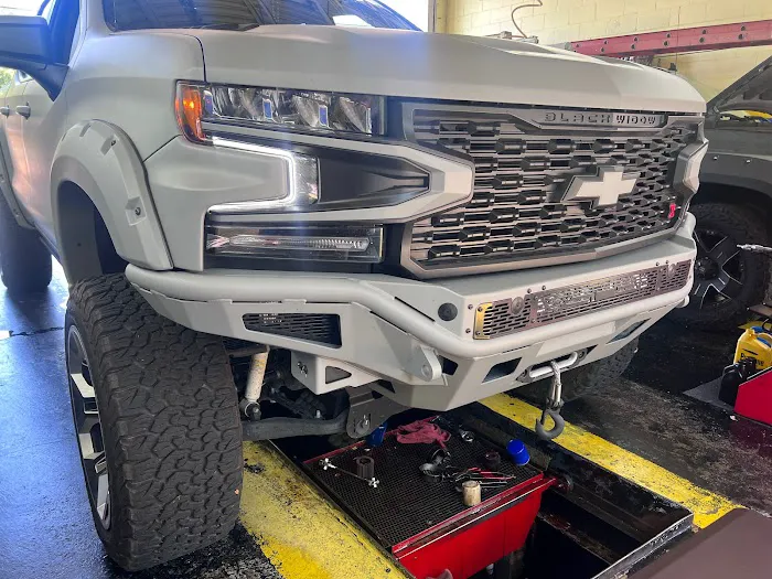 9 Min Oil Change Taylor 2