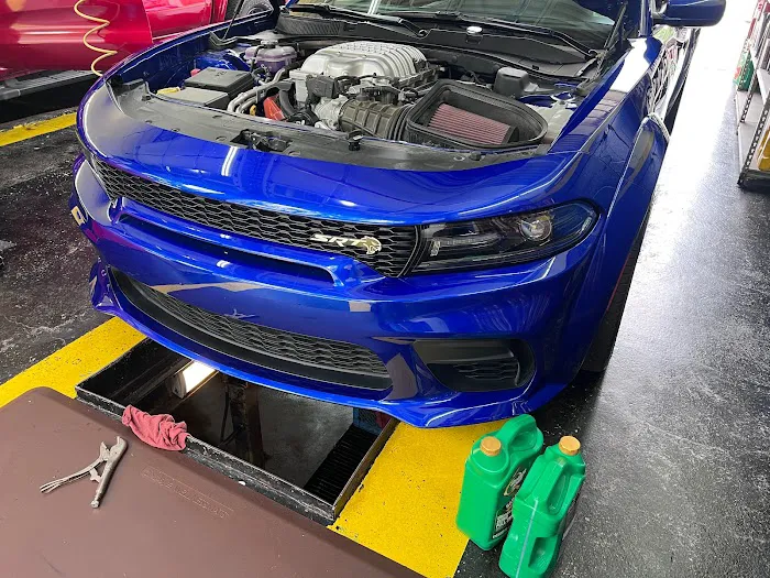 9 Min Oil Change Taylor 1