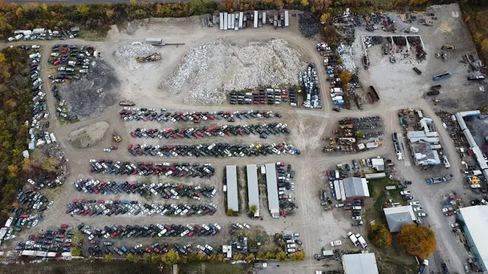 Hull Road Junkyard 0