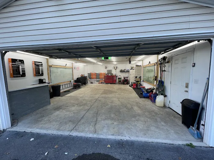 Great Lakes Auto Spa 8