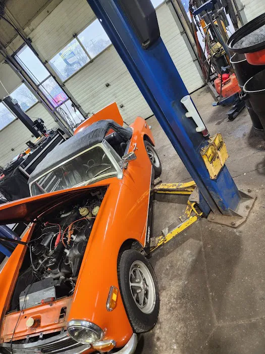 Greg's Auto Service 5