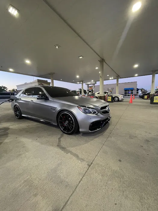 Motorwerks Luxury Vehicle Center 1