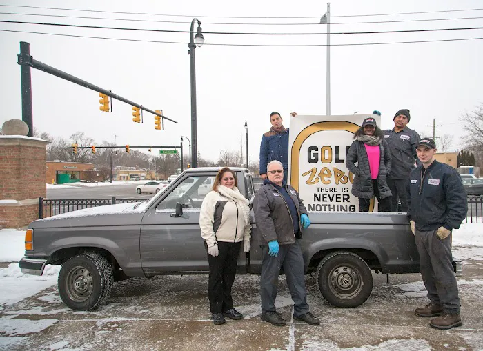 Kirk's Auto - Livonia 3