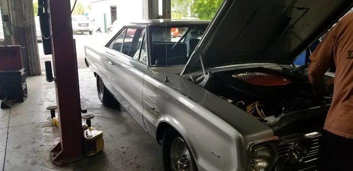 Leo's Complete Auto Repair 1