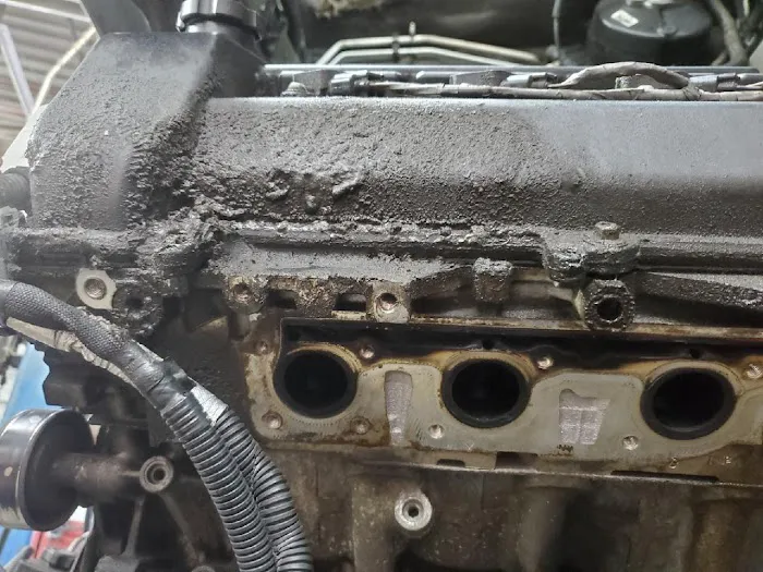 K & J Auto Service Center 3