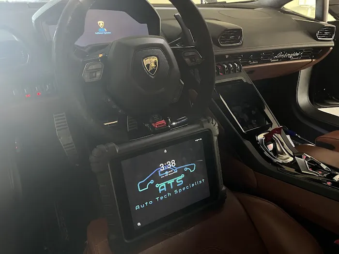 Auto Tech Specialist 2