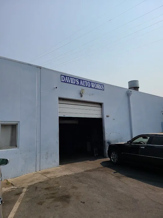 David's Autoworks & Auto Body 2