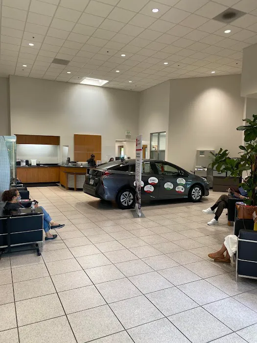 Swickard Toyota 101 Service Department 9
