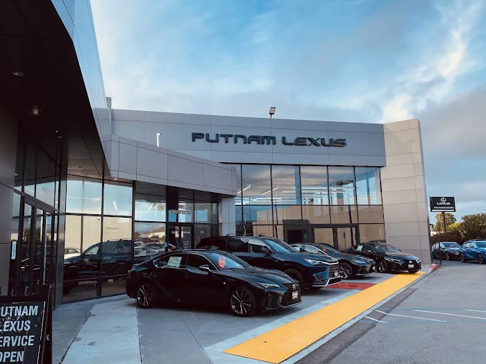 Putnam Lexus Service 1