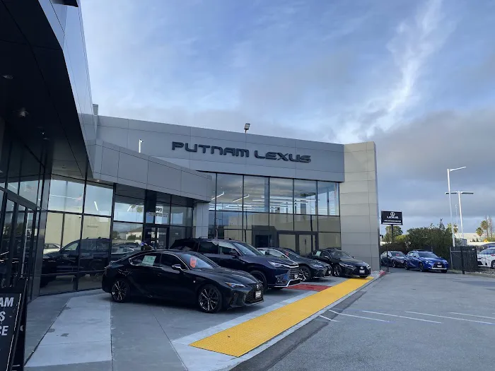 Putnam Lexus Service 2