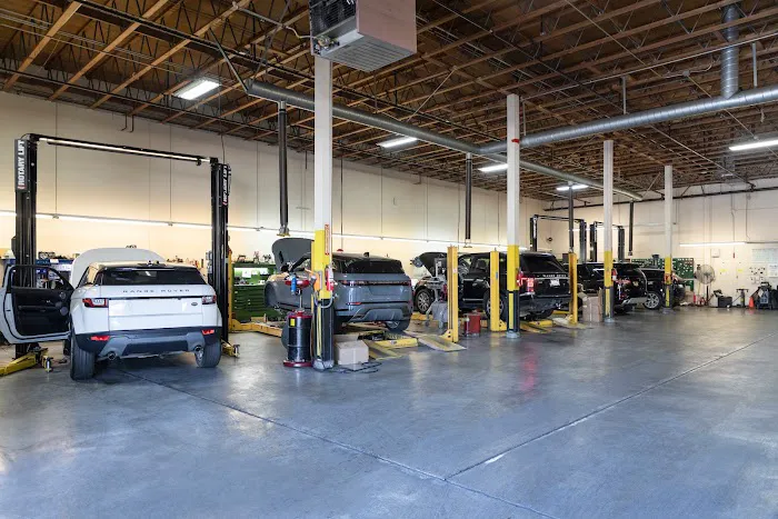 Land Rover Redwood City Service and Auto Parts 0