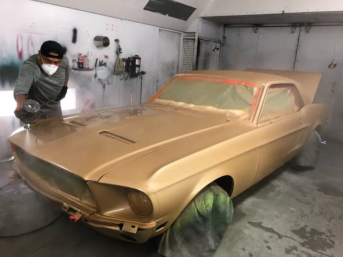 McCos Auto Body & Paint 0