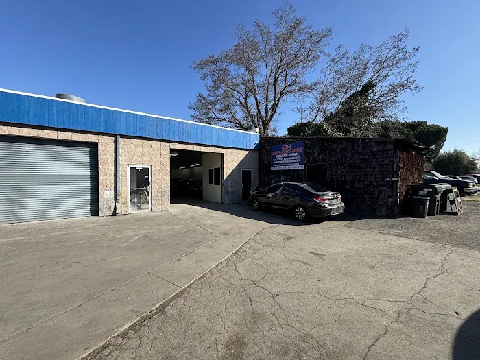 DH AUTO BODY SHOP 0