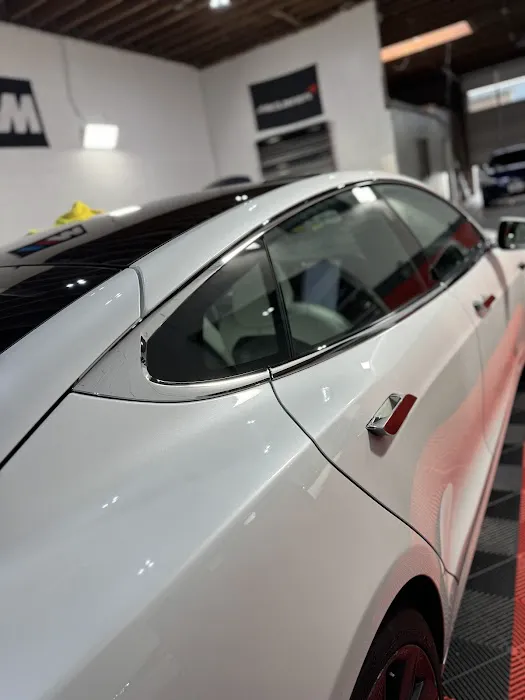 Dj window tint & wrap 1