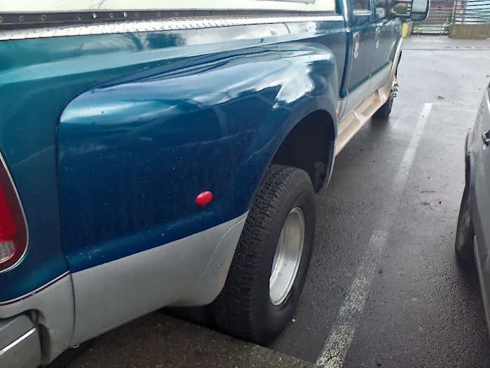 Maldonado's Auto Body & Paint 9