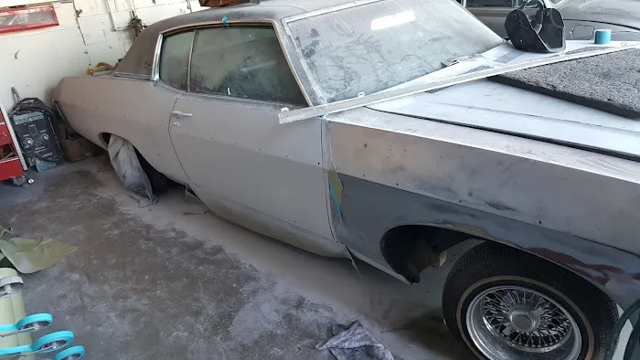 Maldonado's Auto Body & Paint 1
