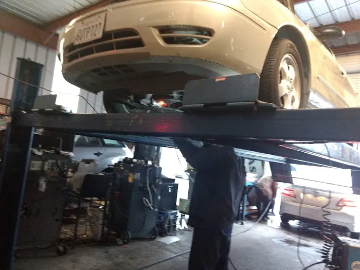Cooper's Auto Repair 7