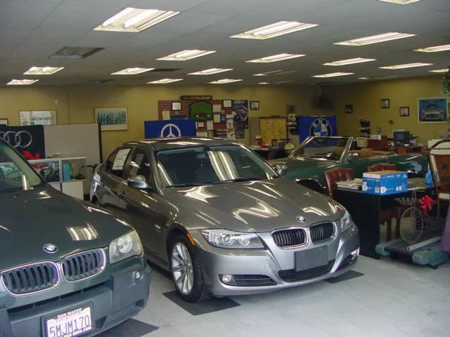Import Motor Cars 5