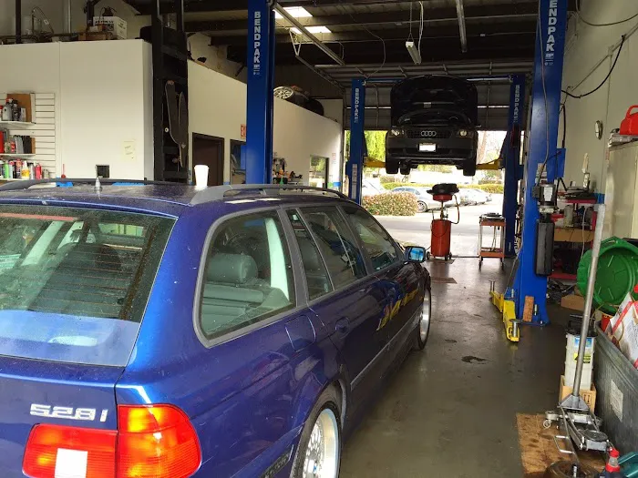 California Auto Service 4
