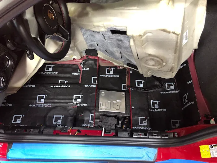 Junior's Car Stereo | JCS 4