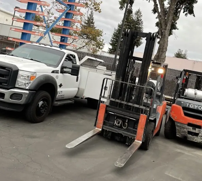 Lift truck industries 9