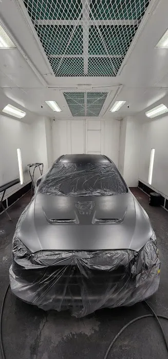 Accurate Body & Paint 4