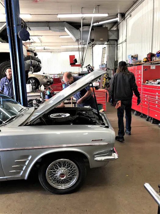 Auto Repair Service 4