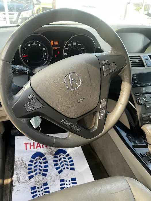 Milan's Motors Towing & Services 5