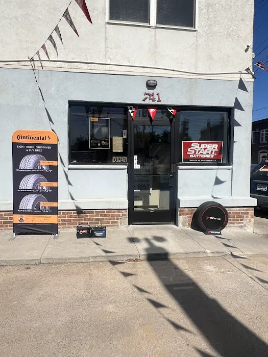 Milan's Motors Towing & Services 4