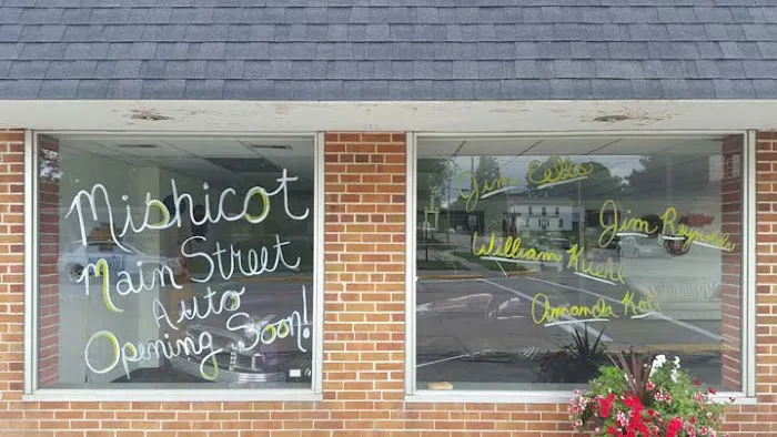 Mishicot Main Street Auto LLC 4