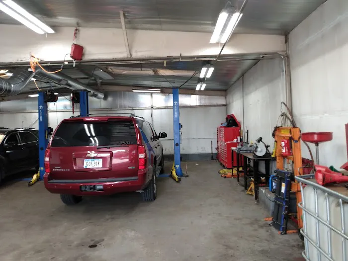 Carlos Auto Service 2