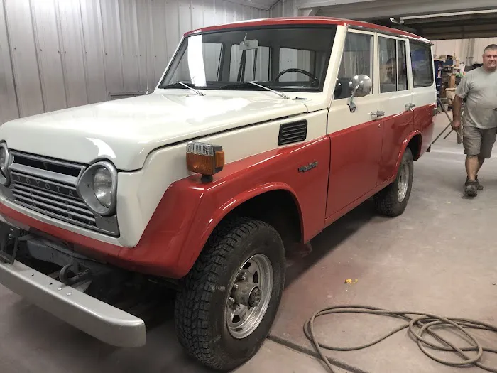 Custom Finish Auto Body 1