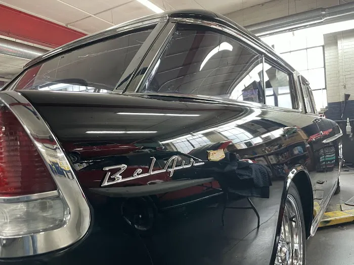 Scott's Auto Glass 9
