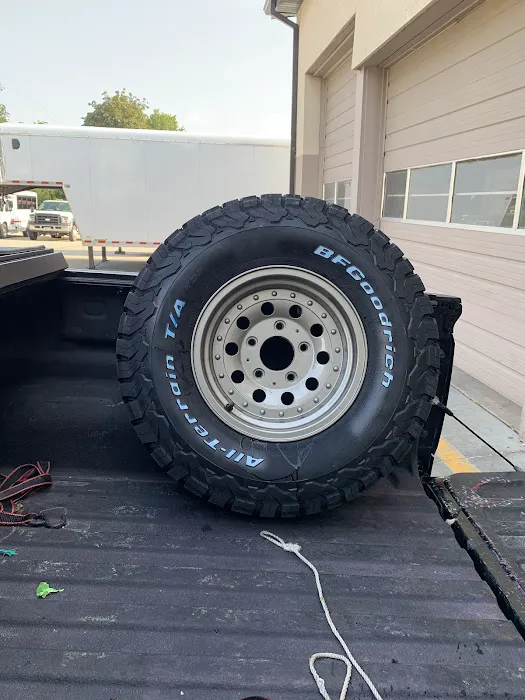 Guerrero Auto Body Shop 1