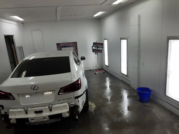 ADOCAR Auto Body & Paint 2