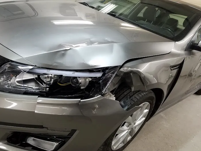ADOCAR Auto Body & Paint 3