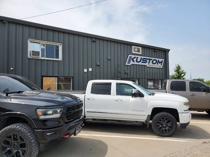 Kustom truck and tire 3