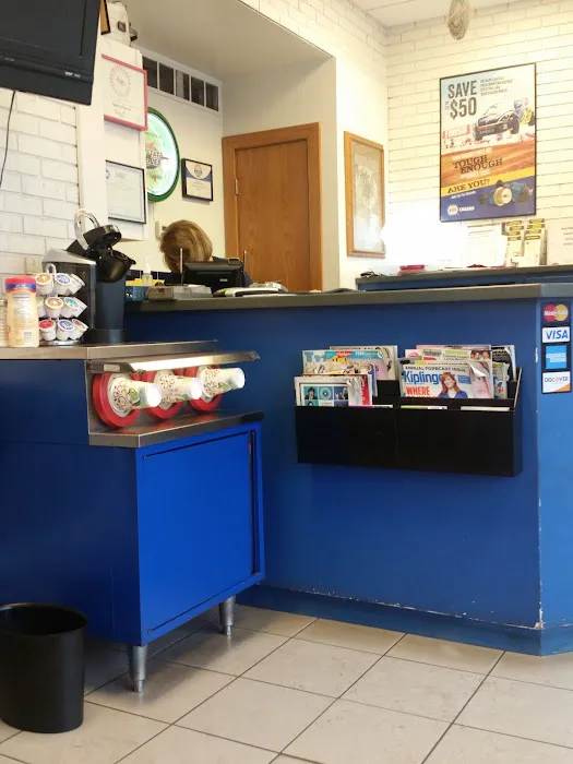 Higgins Plaza Service 4