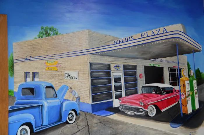 Higgins Plaza Service 0