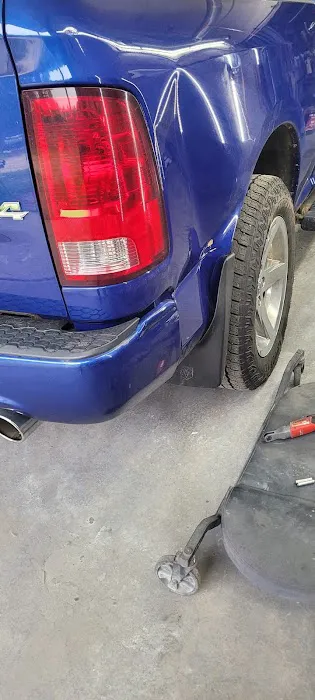 Jim's Automotive 4