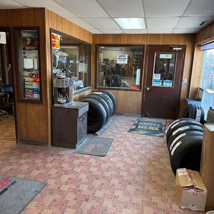 Bauer Built Tire & Service 6