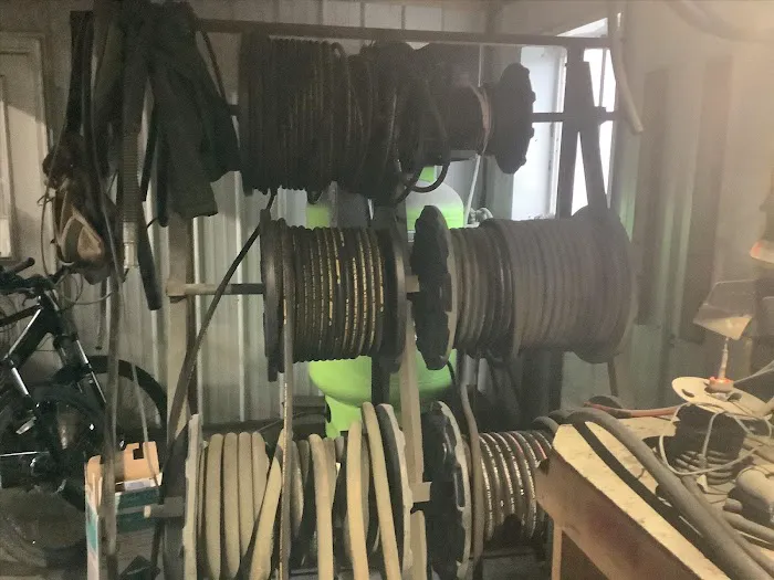 E & L Equipment 0