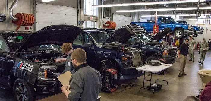 Heritage Ford Service 9