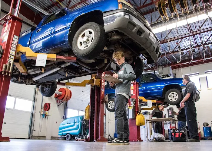Heritage Ford Service 8