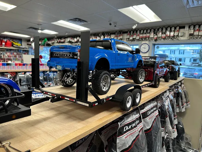 Mike's Auto Parts 3